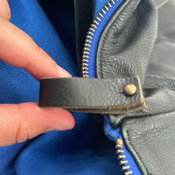 Spencer Devine classic core blacks leather bag - Picture 10 of 11